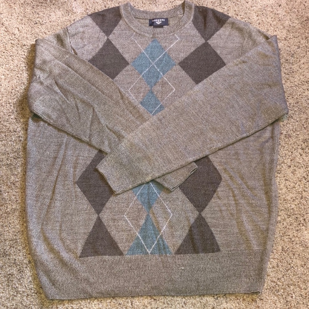 Men’s sweater